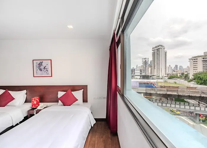 Ruamchitt Plaza Hotel