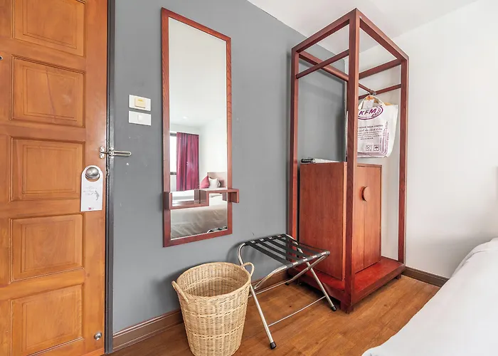Ruamchitt Plaza 3*