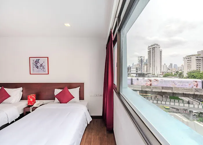 Hotel Ruamchitt Plaza