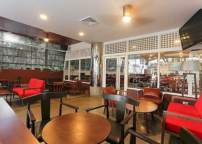 Ruamchitt Plaza 3*