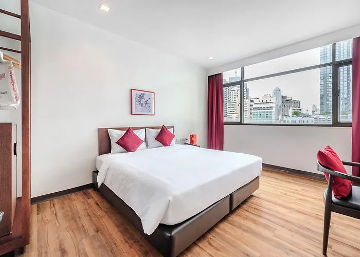 Hotel Ruamchitt Plaza